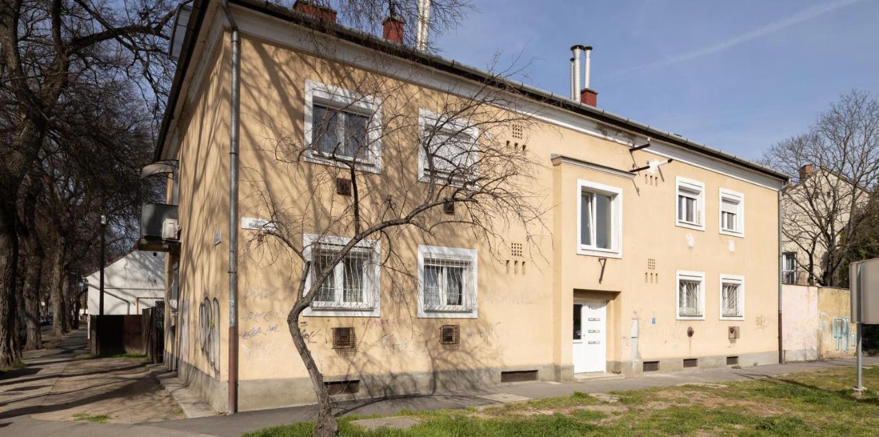Smart Square With Free Parking Apartment Debrecen Exterior photo