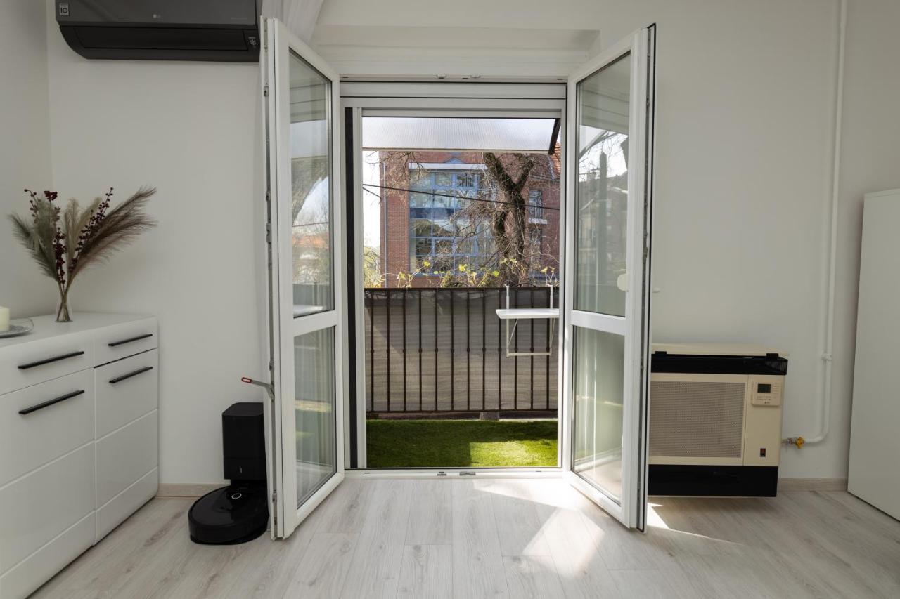 Smart Square With Free Parking Apartment Debrecen Exterior photo